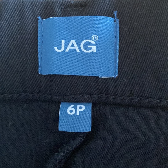 New Jag Jeans Women's Maddie Mid Rise Bermuda Pull-on Short - Picture 8 of 9